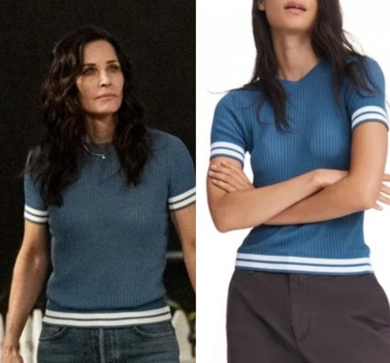 Scream (2022): Gale’s Blue Striped Sleeve Short Sleeve Sweater