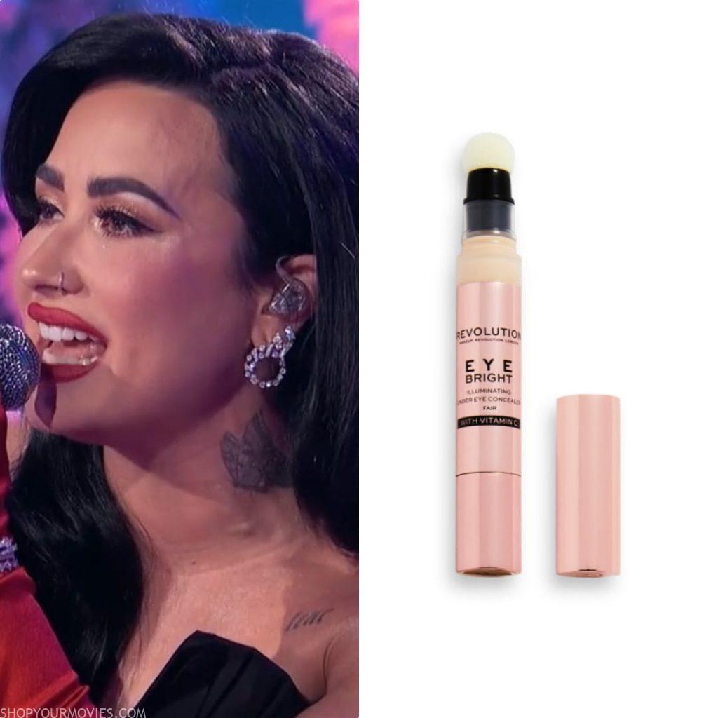 A Very Demi Holiday Special: Demi’s Under Eye Concealer