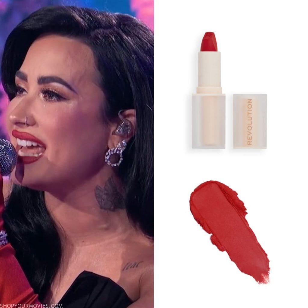 A Very Demi Holiday Special: Demi’s Lipstick