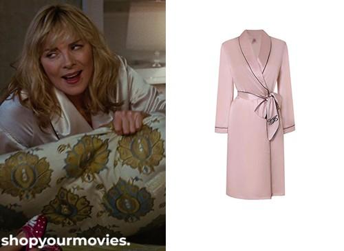 Sex and The City: Samantha’s Pink Robe