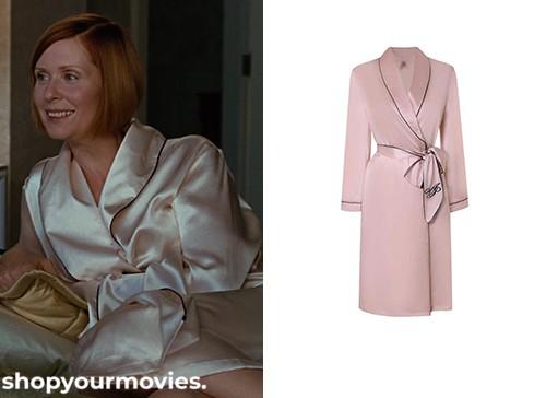 Sex and The City: Miranda’s Pink Robe