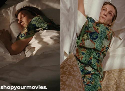 Sex and The City: Carrie’s Green Robe