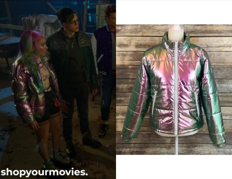 Monster High 2: Lagoona’s Metallic Puffer Jacket
