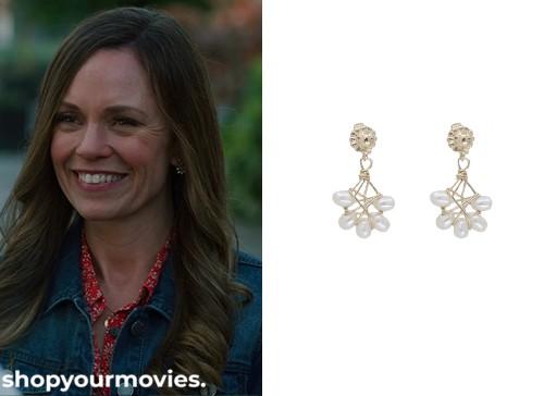 The More Love Grows: Helen’s Pearl Earrings