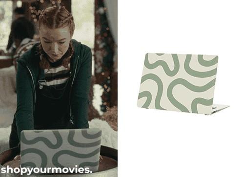 Happy Howlidays: Penny’s White Laptop Case