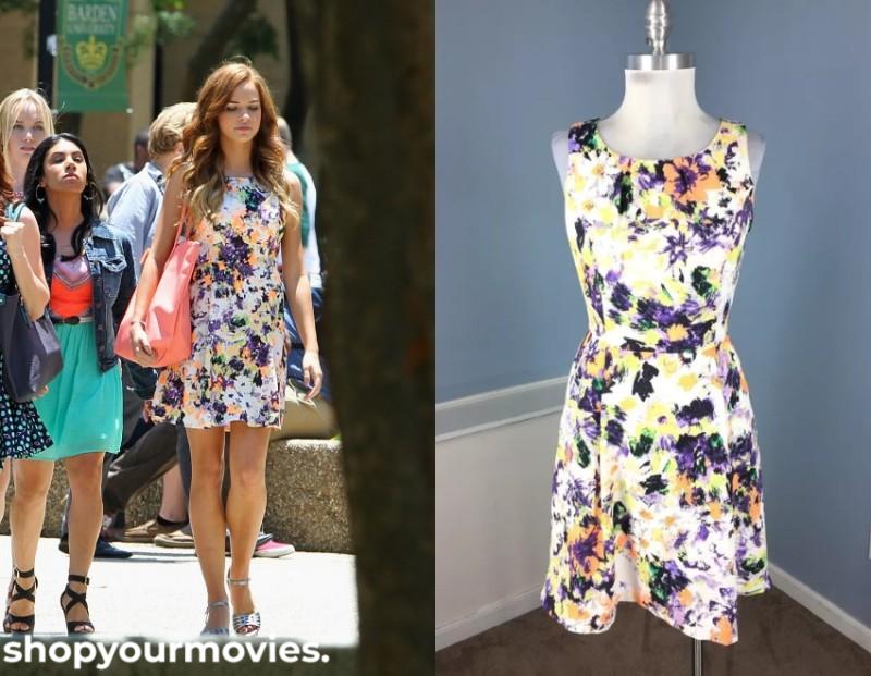 Pitch Perfect 2: Stacie’s Floral Sleeveless Dress