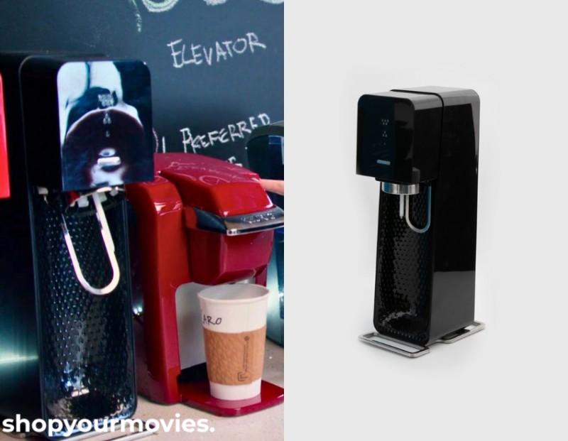 Pitch Perfect 2: Sparkling Water Machine