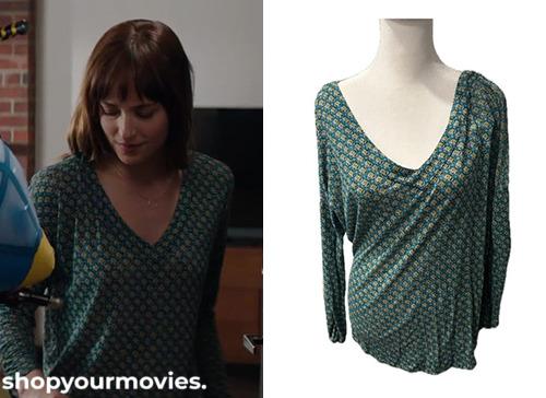 Fifty Shades of Grey: Anastasia’s Green Blouse