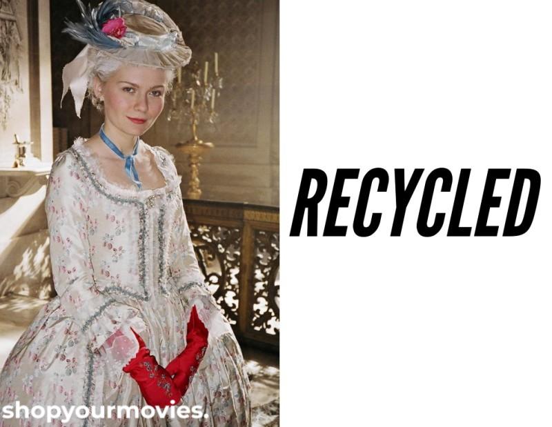 Marie Antoinette: Marie Antoinette’s Red Embroidered Mitts