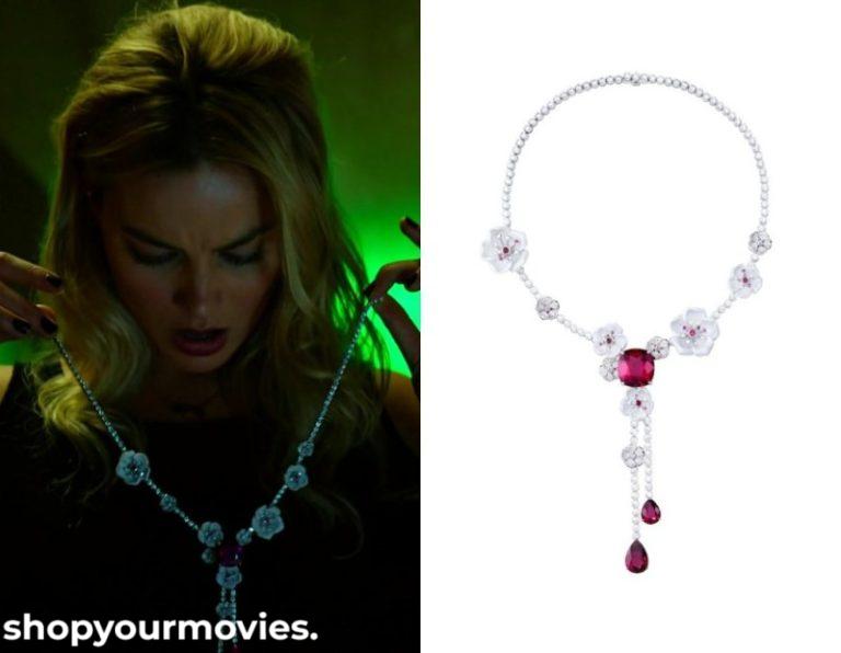 Focus: Jess’ Floral Necklace