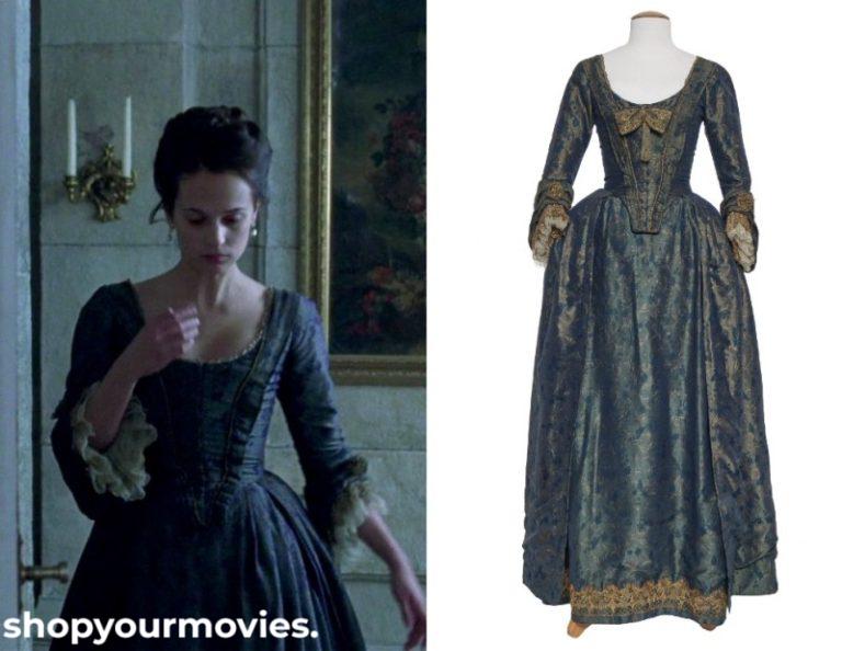 A Royal Affair: Caroline’s Dark Blue Floral Dress