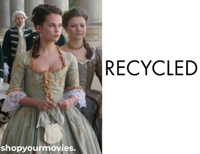 A Royal Affair: Caroline’s Green Dress with Gold Flowers