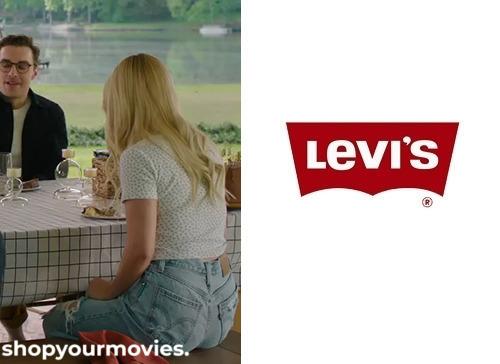 Regretting You: Clara’s Light Wash Ripped Jeans