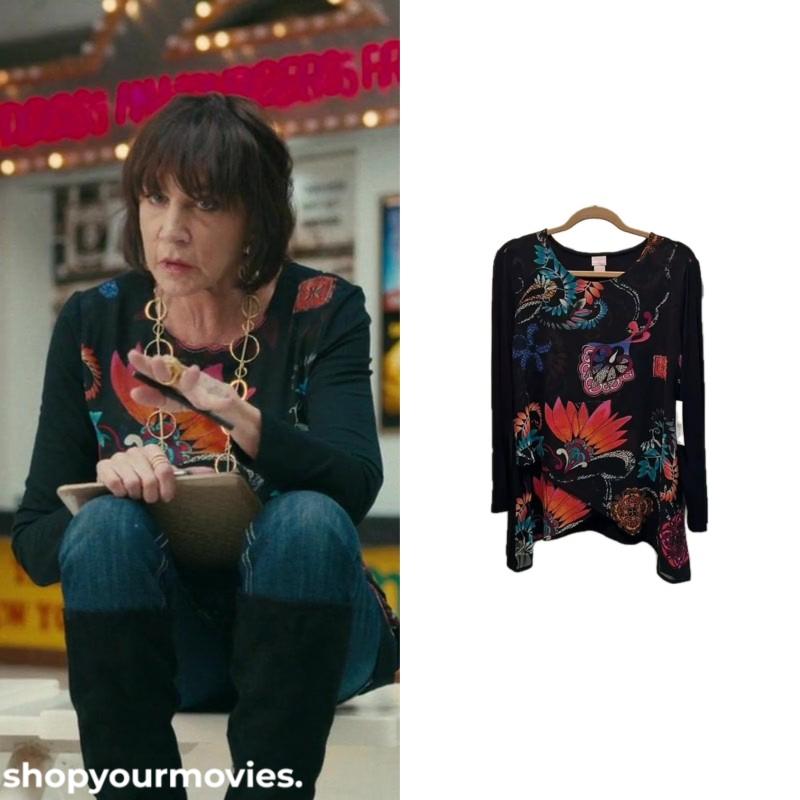 Hustlers: Mom Floral Top