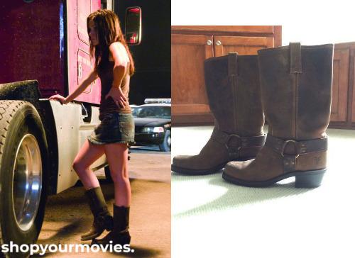 The Hitcher (2007): Grace’s Brown Boots