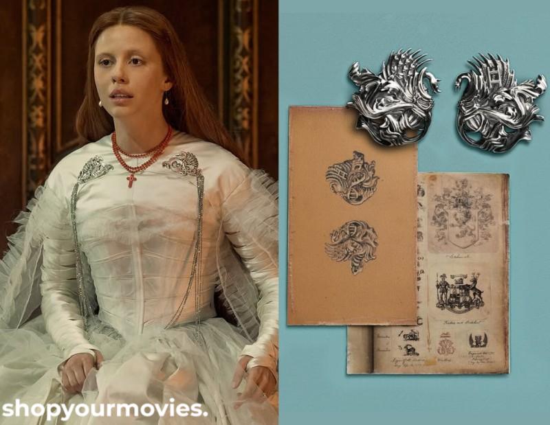 Frankenstein (2025): Elizabeth’s Heraldic Brooches