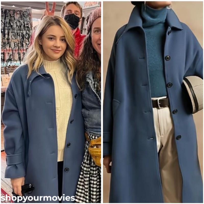 The Other Zoey: Zoey´s Blue Coat