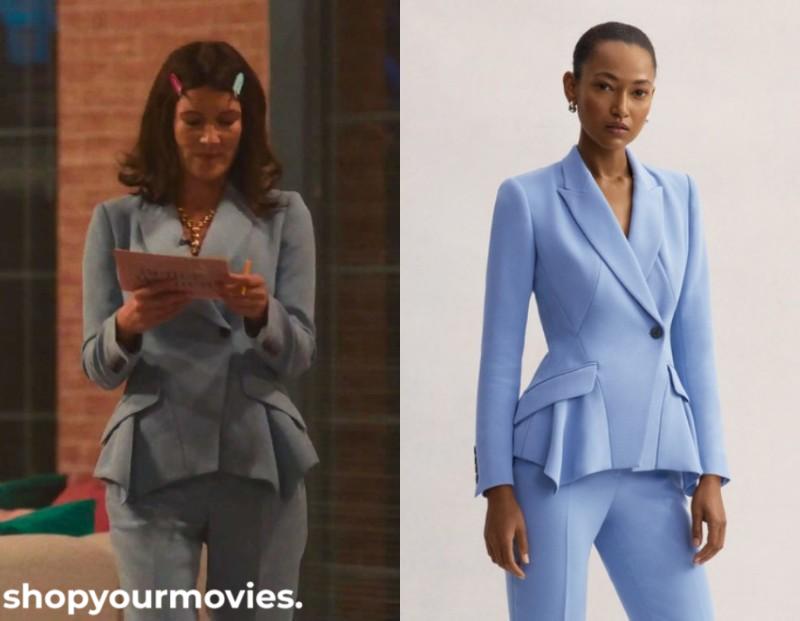 Bridget Jones-Mad About the Boy: Miranda’s Light Blue Blazer