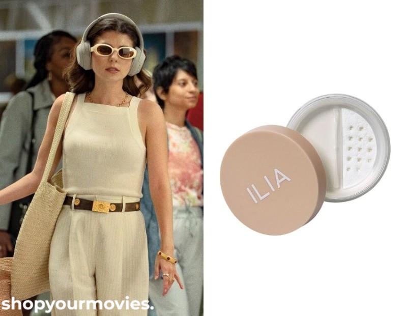 People We Meet on Vacation: Poppy’s Setting Powder