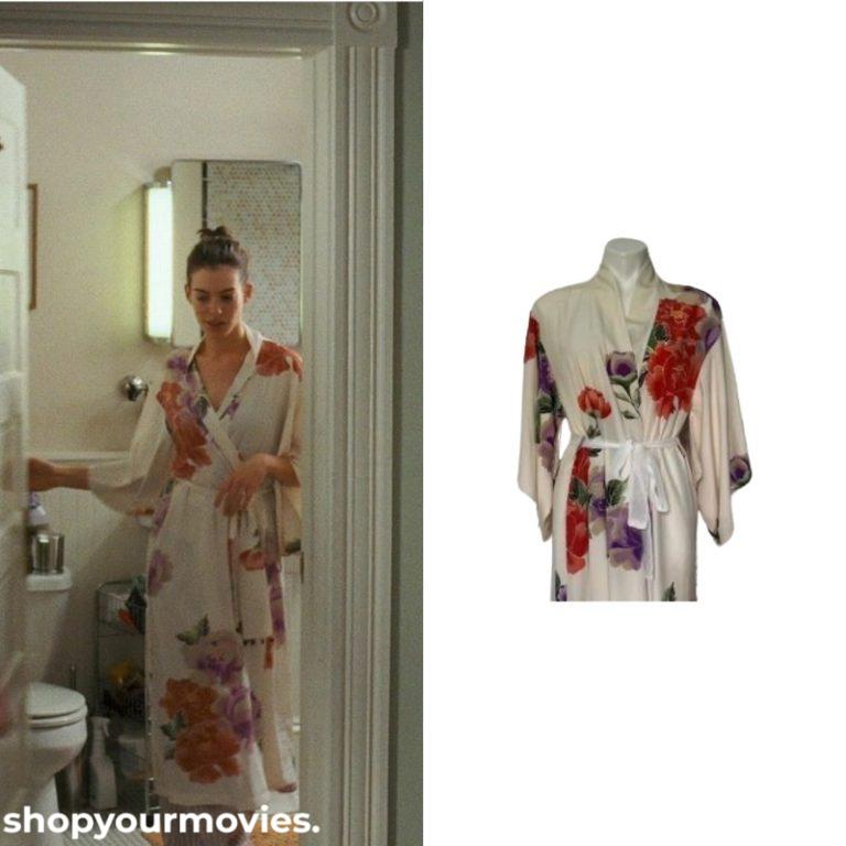 Bride Wars: Emma’s Robe