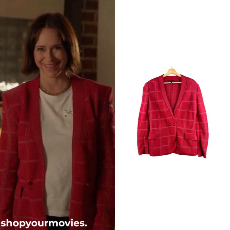 The Holiday Junkie: Andie’s Knit Blazer