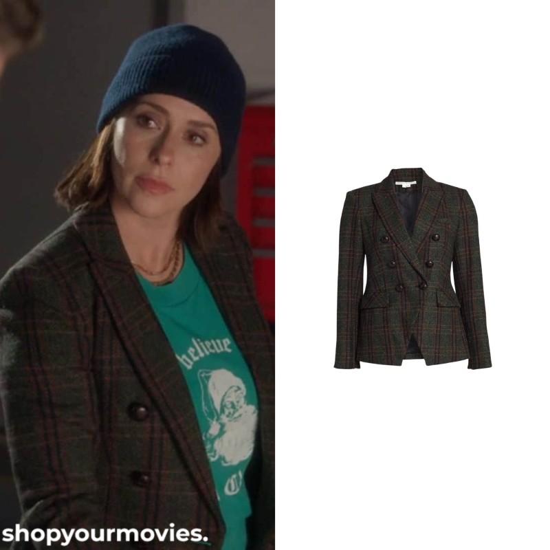 The Holiday Junkie: Andie’s Plaid Blazer