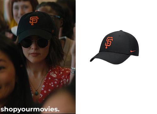 Voicemails for Isabelle: Jill’s Navy Baseball Hat