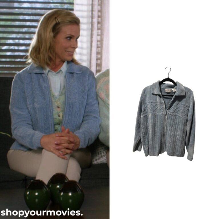A Bad Moms Christmas: Sandy’s Cable Knit Sweater