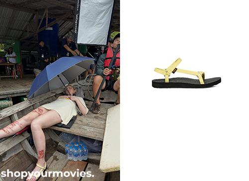 The Devil’s Mouth: Sara’s Pale Yellow Sandals