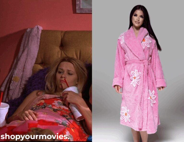 Legally Blonde: Elle’s Pink Robe with Daisies