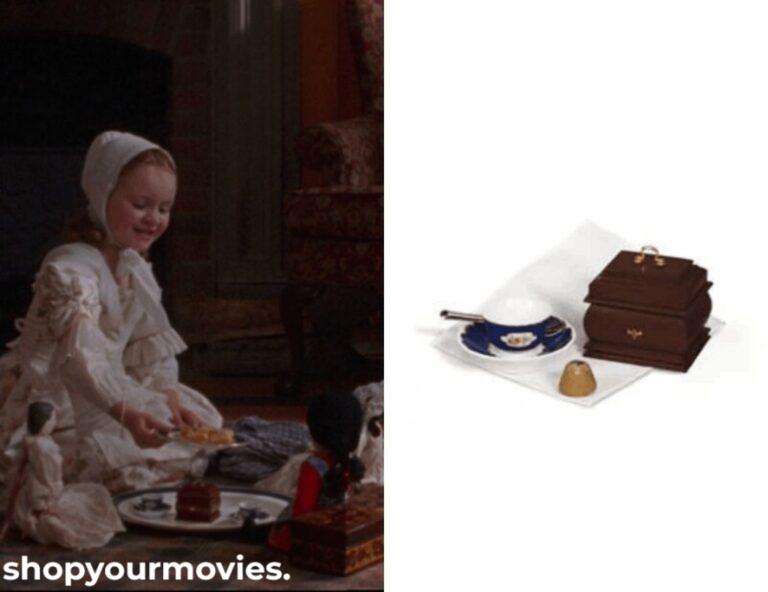 Felicity – An American Girl Adventure: Nan’s Tea Cups and Tea Caddy