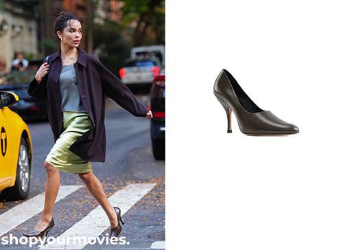 Die Alive (2026): Woman’s Brown Leather Pumps